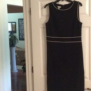Black Talbot’s sleeveless dress